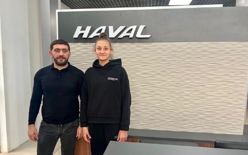 Самарский блогер Папилкин ищет пострадавших от автосалонов Алазова — Самара450