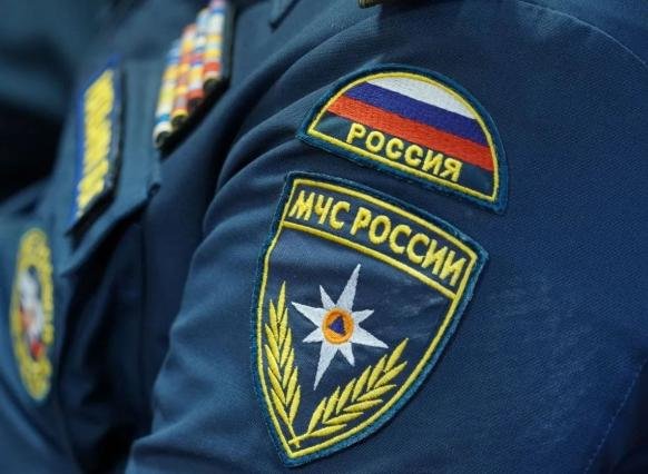 За сутки в Самарской области потушили 14 пожаров: горели дачи, склады и бани