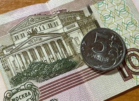 В Самаре по почтовым ящикам разбросали листовки-«квитанции» с требованием срочной поверки счетчиков